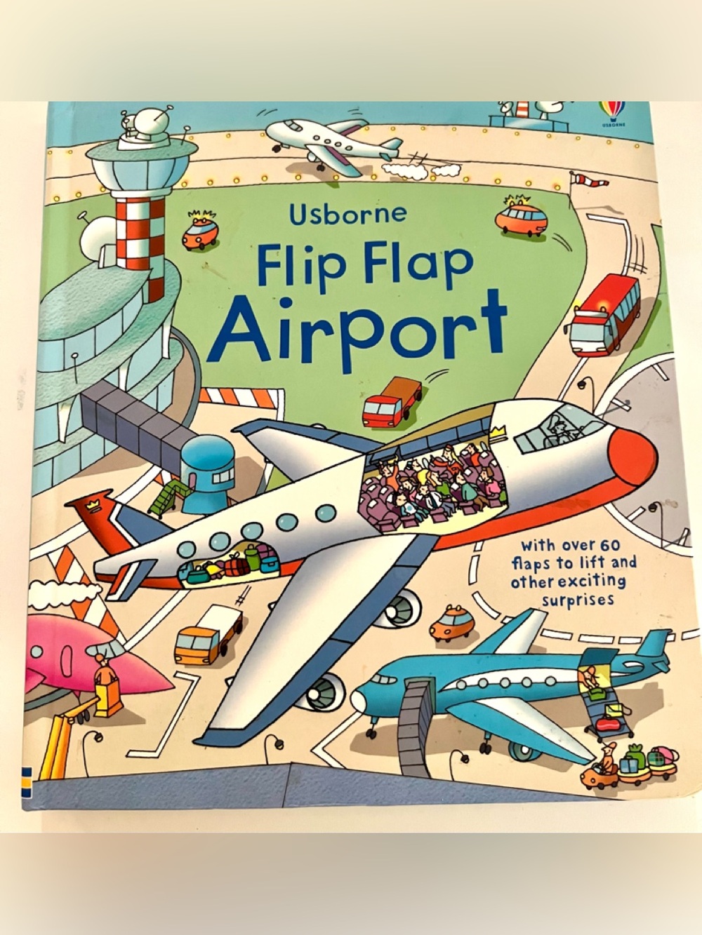 NEW/UNUSED! USBORNE FLIP FLAP AIRPORT Hardcover